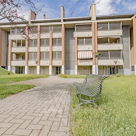 Milan Mchome Trezzano sul Naviglio Extérieur photo